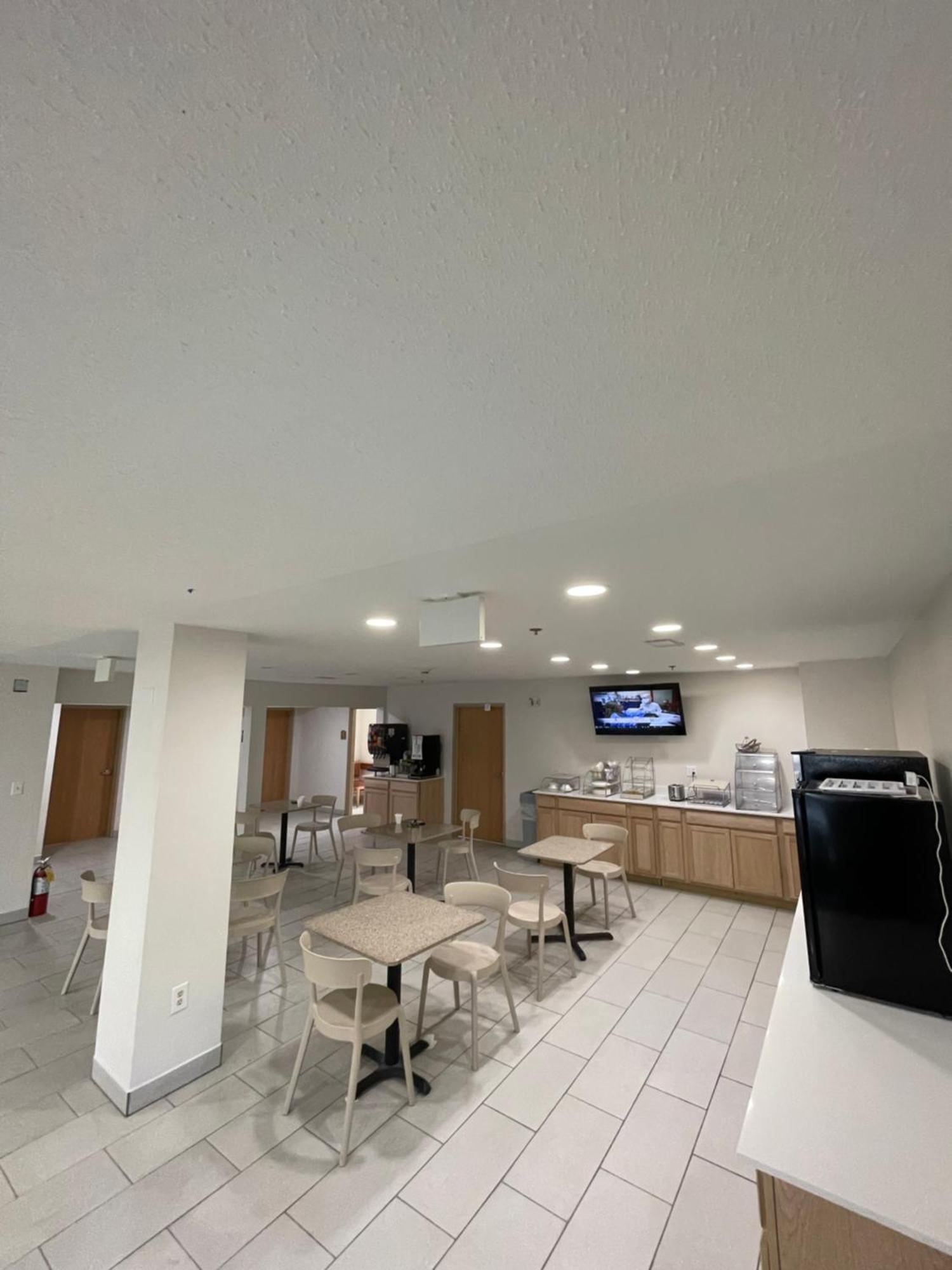 Clarion Pointe-Dillard Near Blue Ridge Mountains酒店 外观 照片