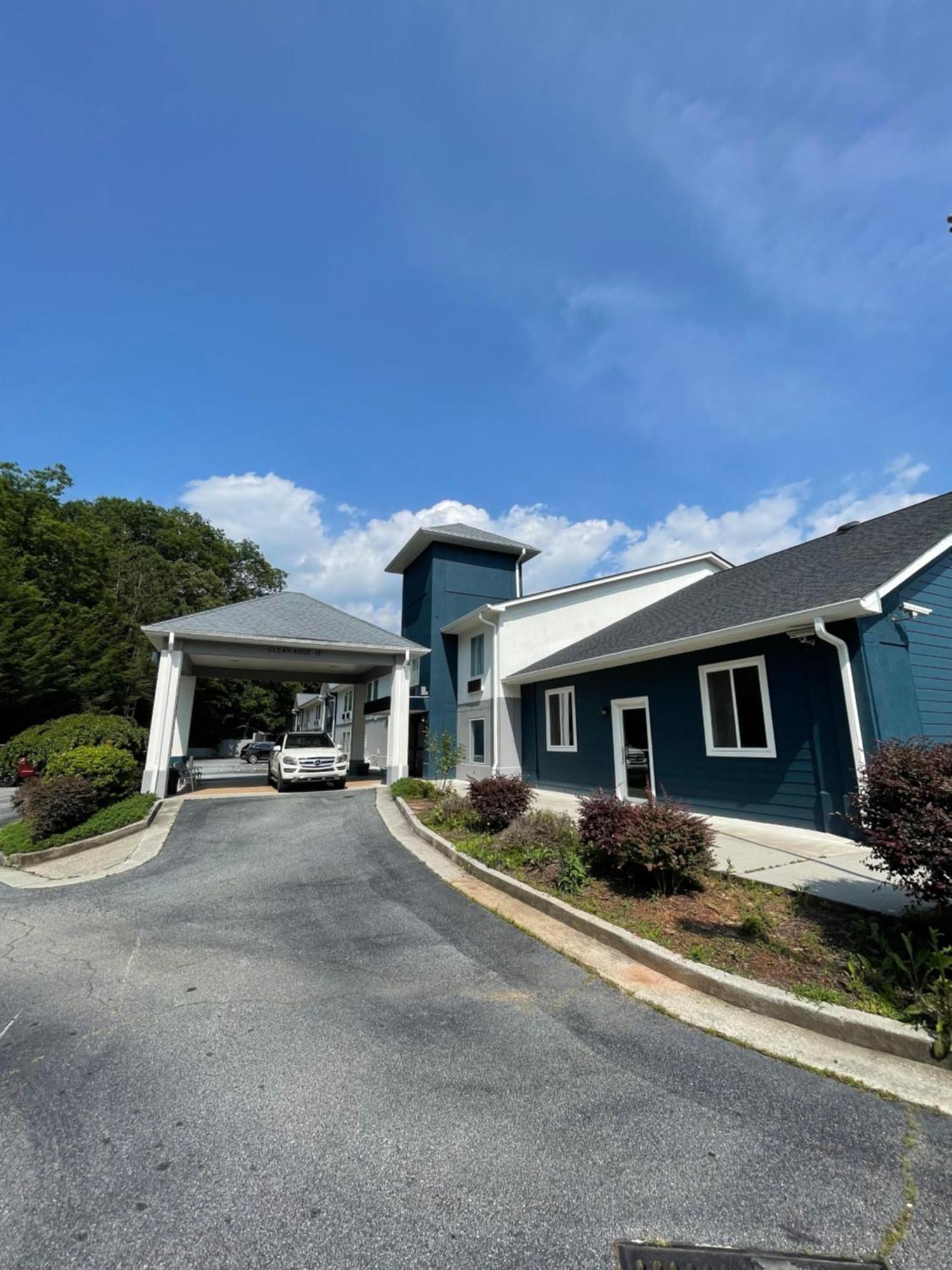 Clarion Pointe-Dillard Near Blue Ridge Mountains酒店 外观 照片