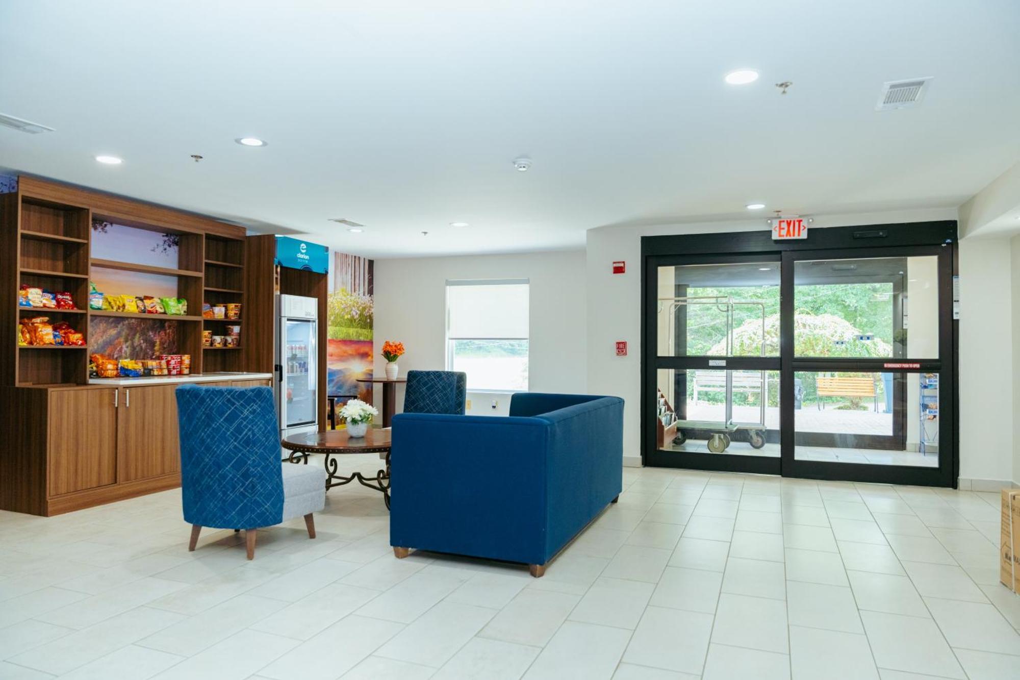 Clarion Pointe-Dillard Near Blue Ridge Mountains酒店 外观 照片