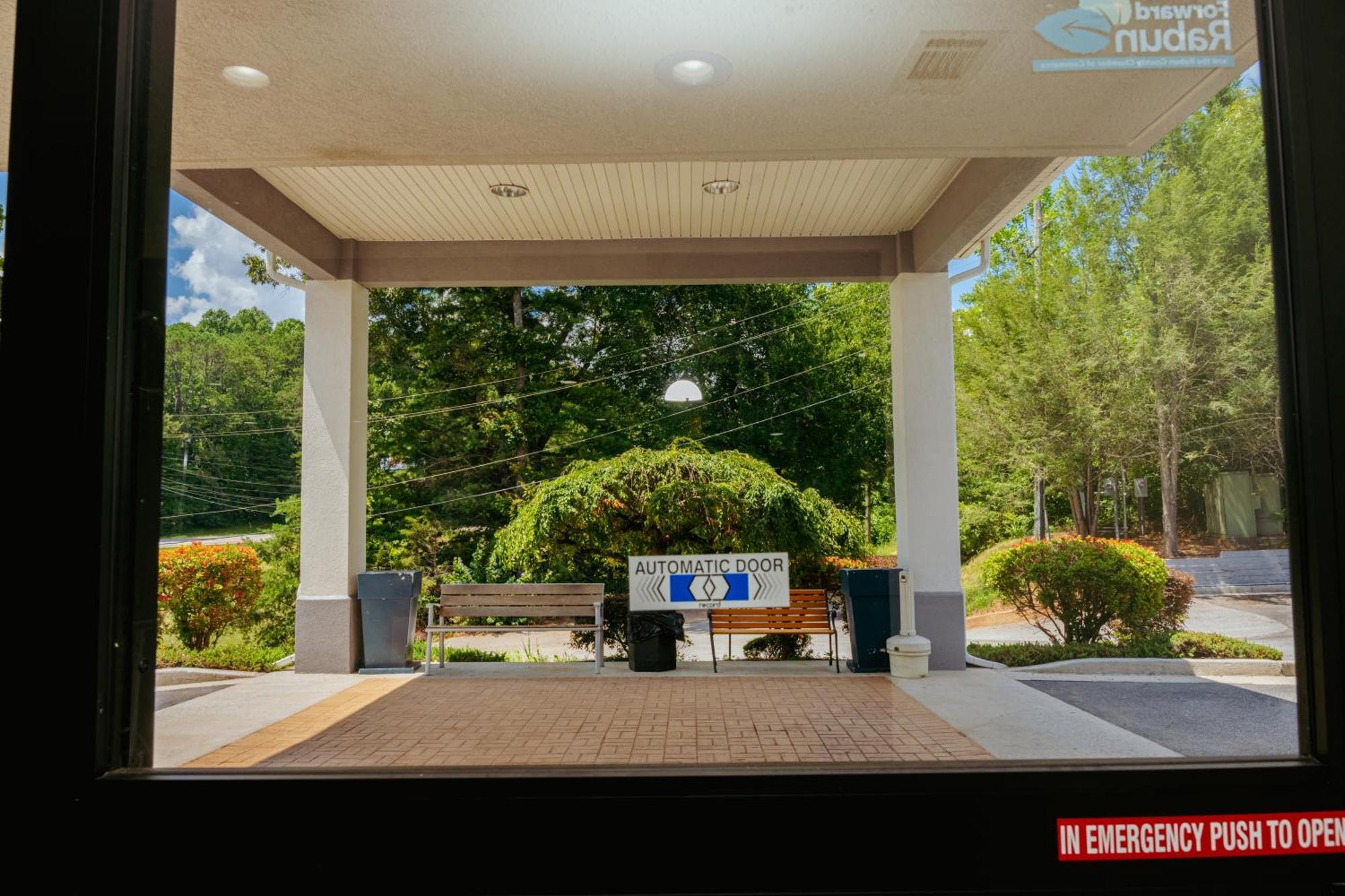 Clarion Pointe-Dillard Near Blue Ridge Mountains酒店 外观 照片